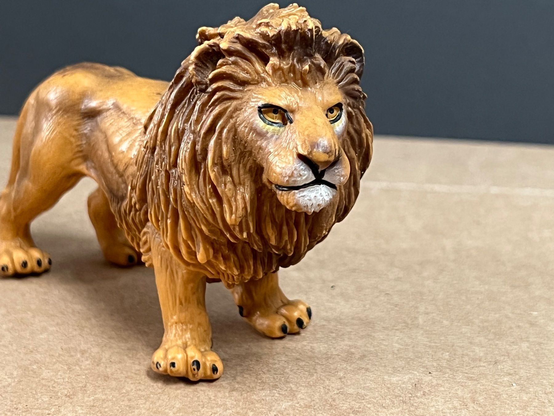 Schleich Statuette: Schleich Löwe 14137 – Usato da Ennetbaden venduto da mapa05 4