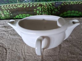 Hübsche, Vintage, Pillivuyt-Sauciere aus Porzellan