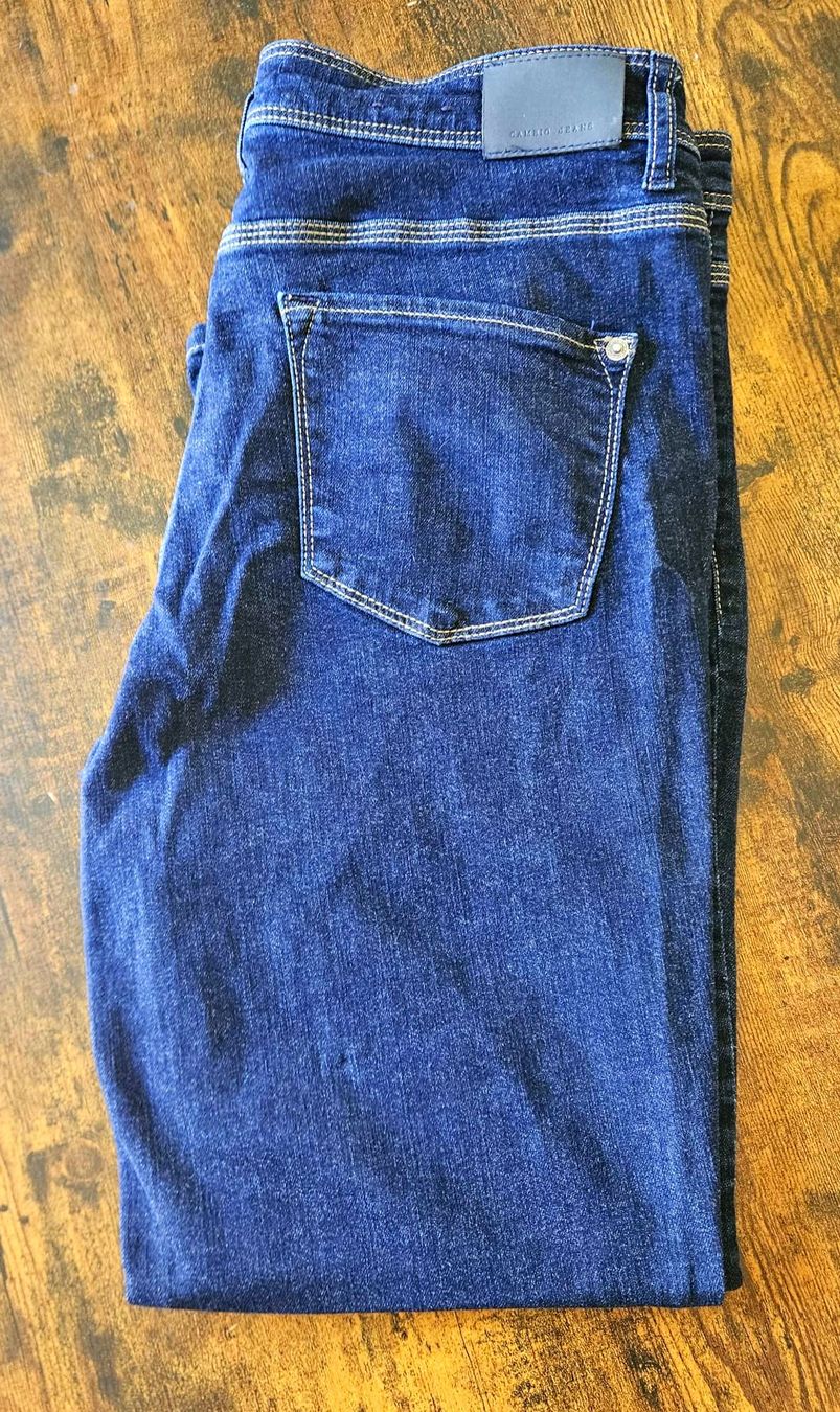 Cambio Jeans: CAMBIO - Jeans – Usato da Schaffhausen venduto da buffy99