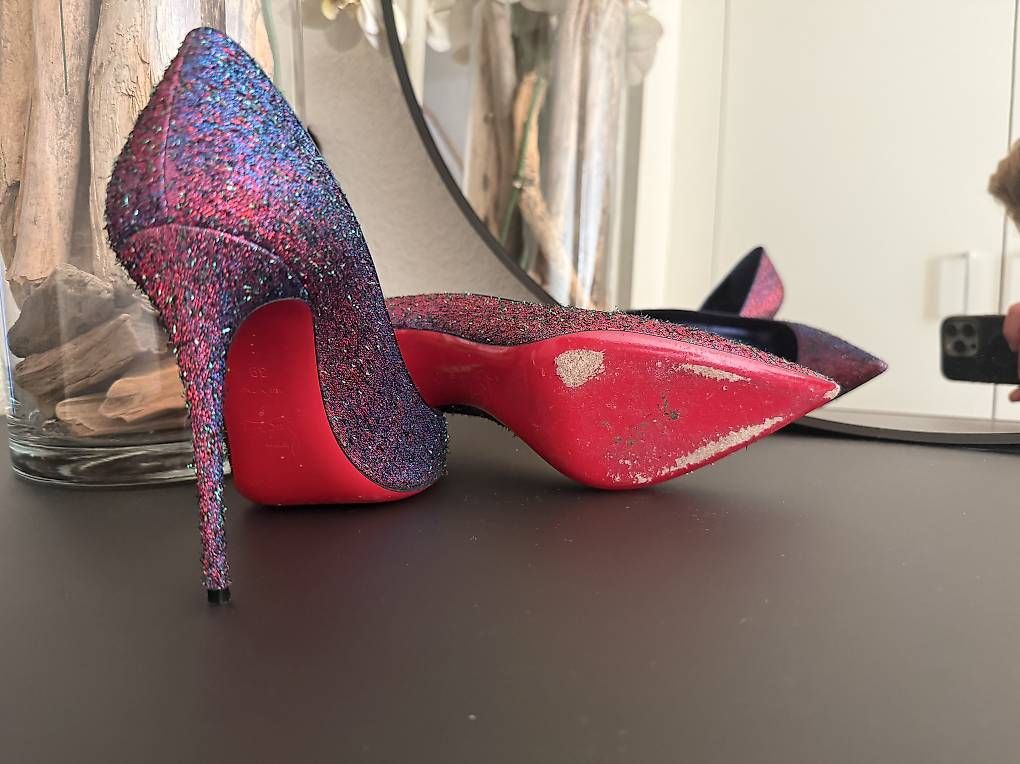 Damenschuhe: Louboutin Kate Gr. 39 – Gebraucht aus Schindellegi von wae_fhj7 3