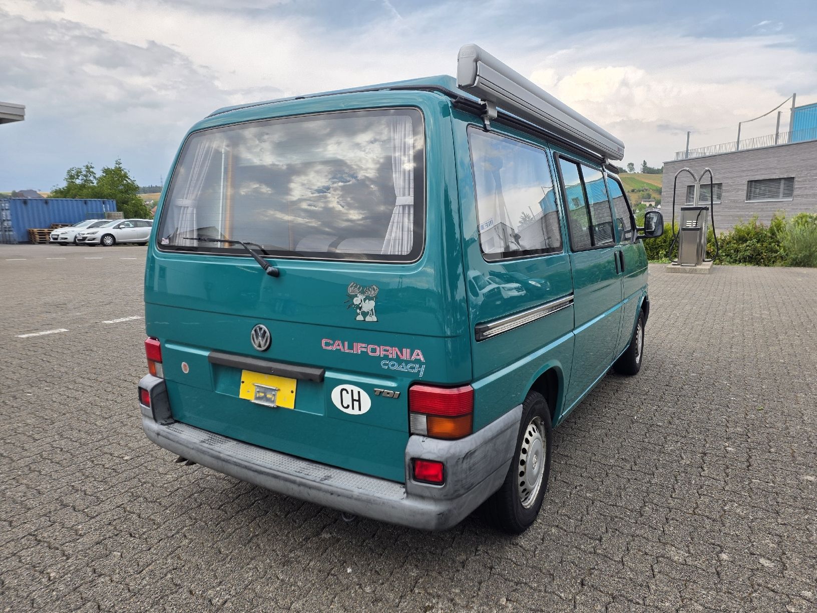 VW Veicoli da campeggio: VW T4 Camper – Usato da Eiken venduto da Keropower 3