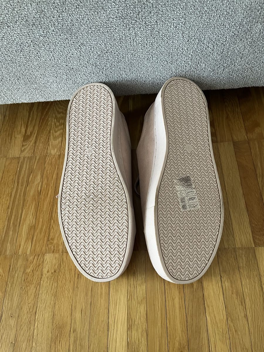H&M Chaussures hommes: Sneaker Gr. 39 - H&M, neu – Neuf (Voir description) à Herzogenbuchsee par Jana_1019 2