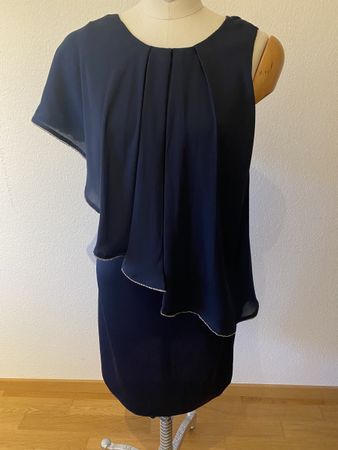 Abendkleid Gr. 34/36 NEU!