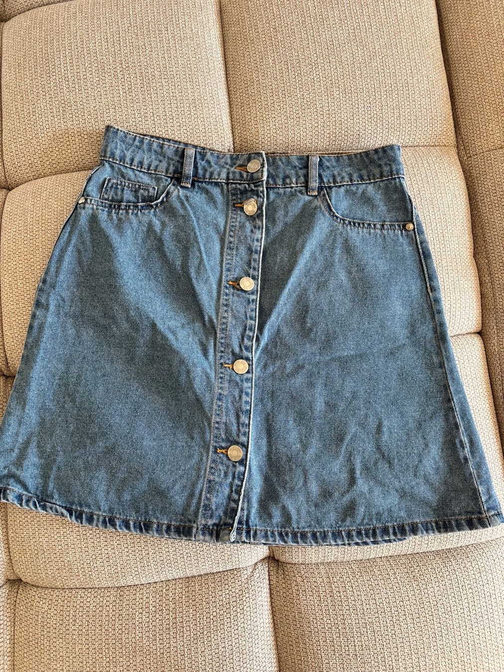 Vero Moda Jeans: Jupe en jeans – Usato da Bulle venduto da lfr_gfx8