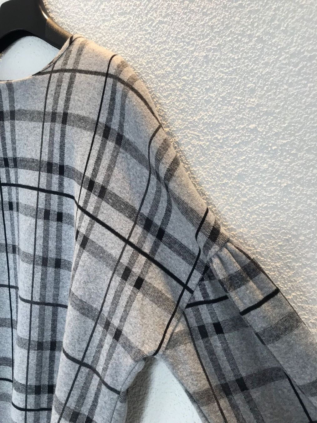 Zara Vestiti: Mini-Kleid im Oversize Style, warm & bequem – Usato da Dübendorf venduto da mon_p98h 3