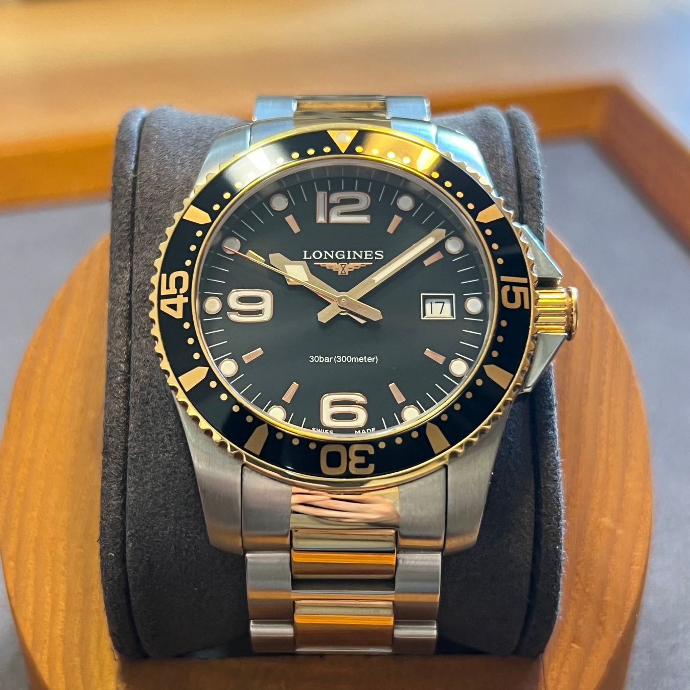 Longines Orologi: FLASH SALE Longines HydroConquest Quartz Date L3.740.3 – Usato da Carouge GE venduto da Watchaser