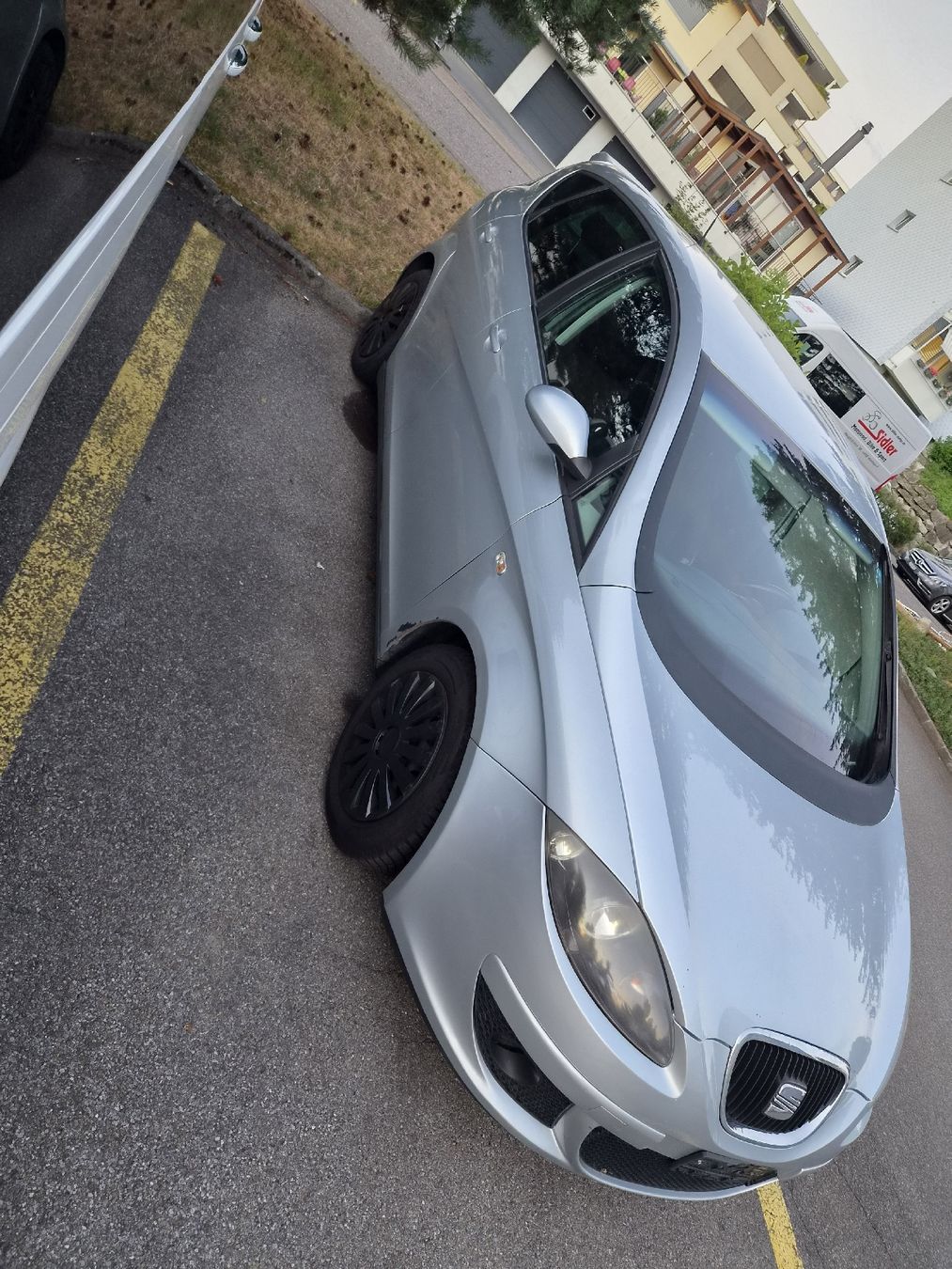 Seat Automobili: Seat Altea Limousine grau 1.6l – Usato da Hochdorf venduto da TT_GARAGE 3