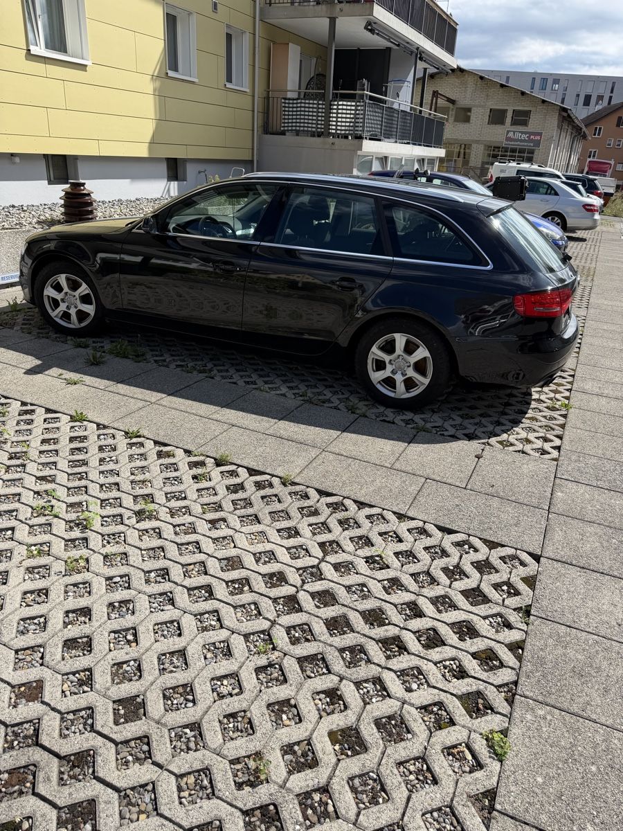 Audi Automobili: Audi a4 – Usato da Kriens venduto da vsp_2qtj 2