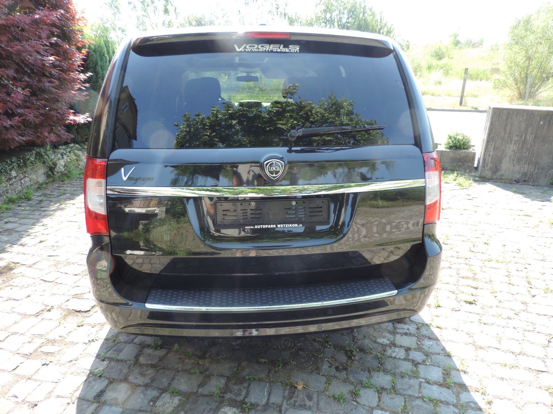Lancia Automobili: LANCIA VOYAGER PLATINUM – Usato da Bassersdorf venduto da lena128 1
