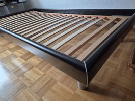 Bettgestell dunkelbraun 90x200 cm inkl. Lattenrost