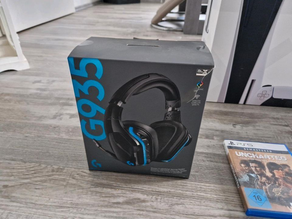 Sony Konsolen: Ps5 Disc Edition mit Garantie 2Spielen&2Controller&Wlan Head – Gebraucht aus Zermatt von  3