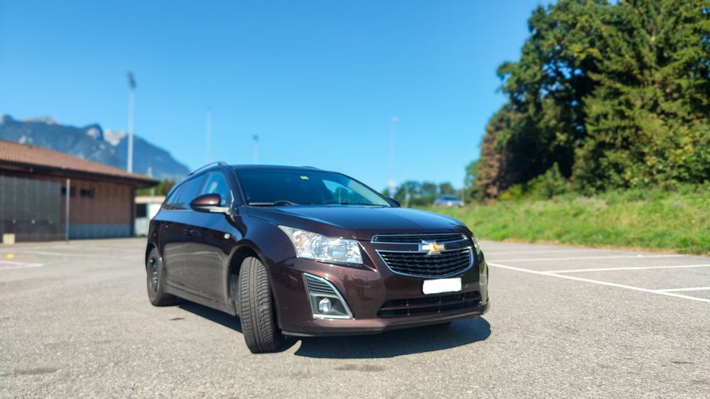 Chevrolet Cruze Wagon 1.4 LTZ