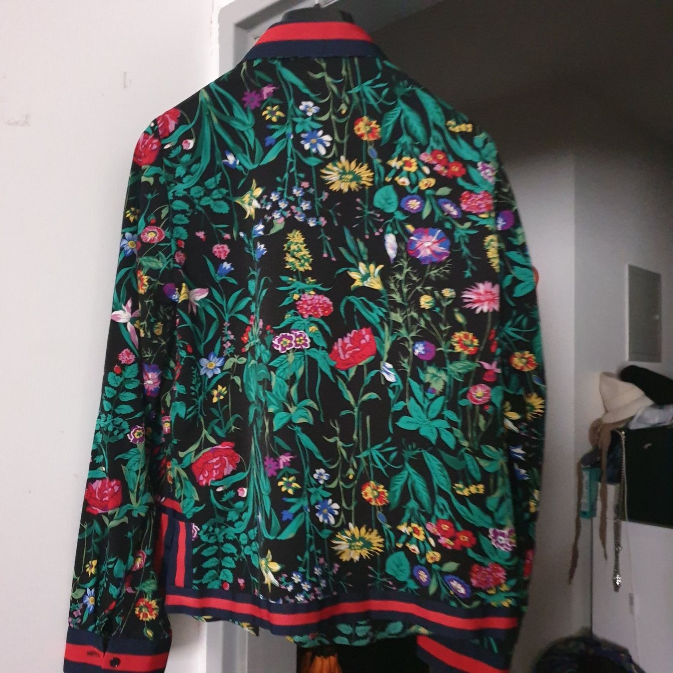 Blusen: Retro & Icone schöne Bluse Gr. L – Neu (gemäss Beschreibung) aus Frenkendorf von Moon111 1