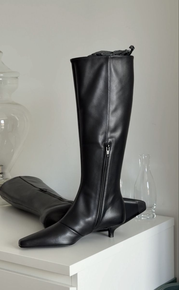 Totême Damenschuhe: Toteme leather boots – Neu und originalverpackt aus Paradiso von viorea 8