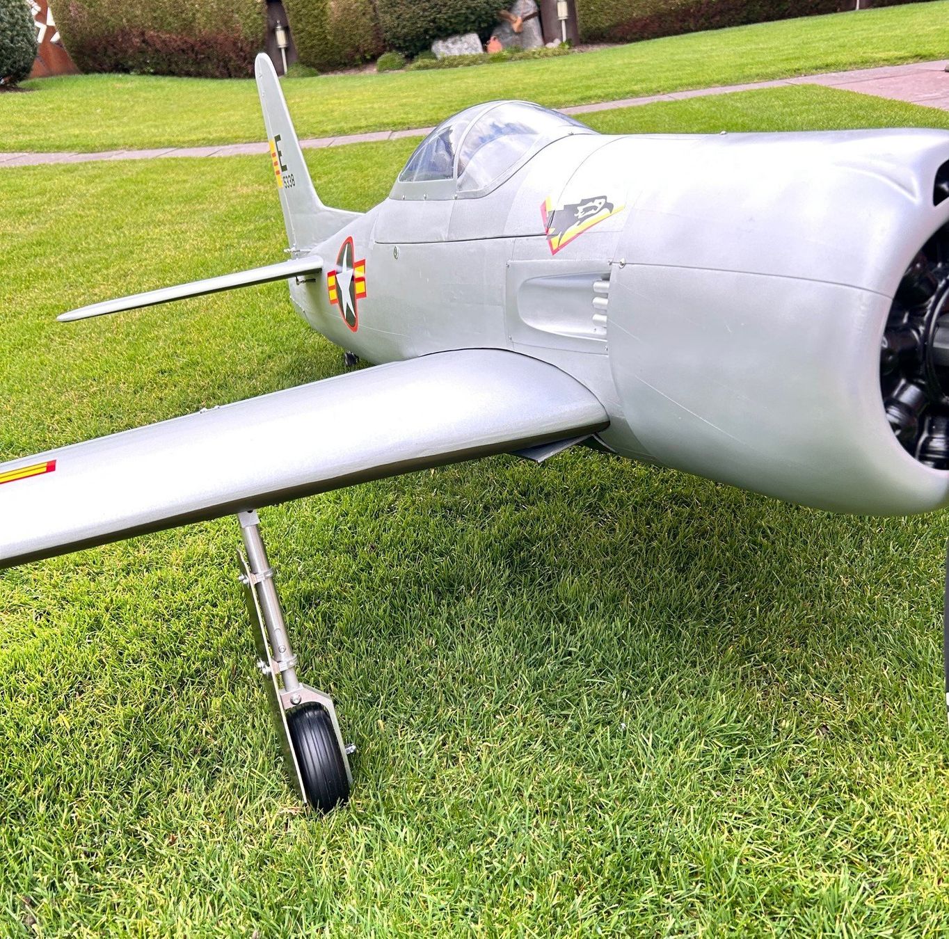 Modellismo RC: VQ Rare Bear mit Einziehfahrwerk – Nuovo (secondo la descrizione) da Rickenbach b. Wil venduto da Maulem7 3