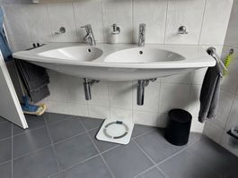 Grosses Doppel Lavabo, Guter Zustand, Sanitär, Bad