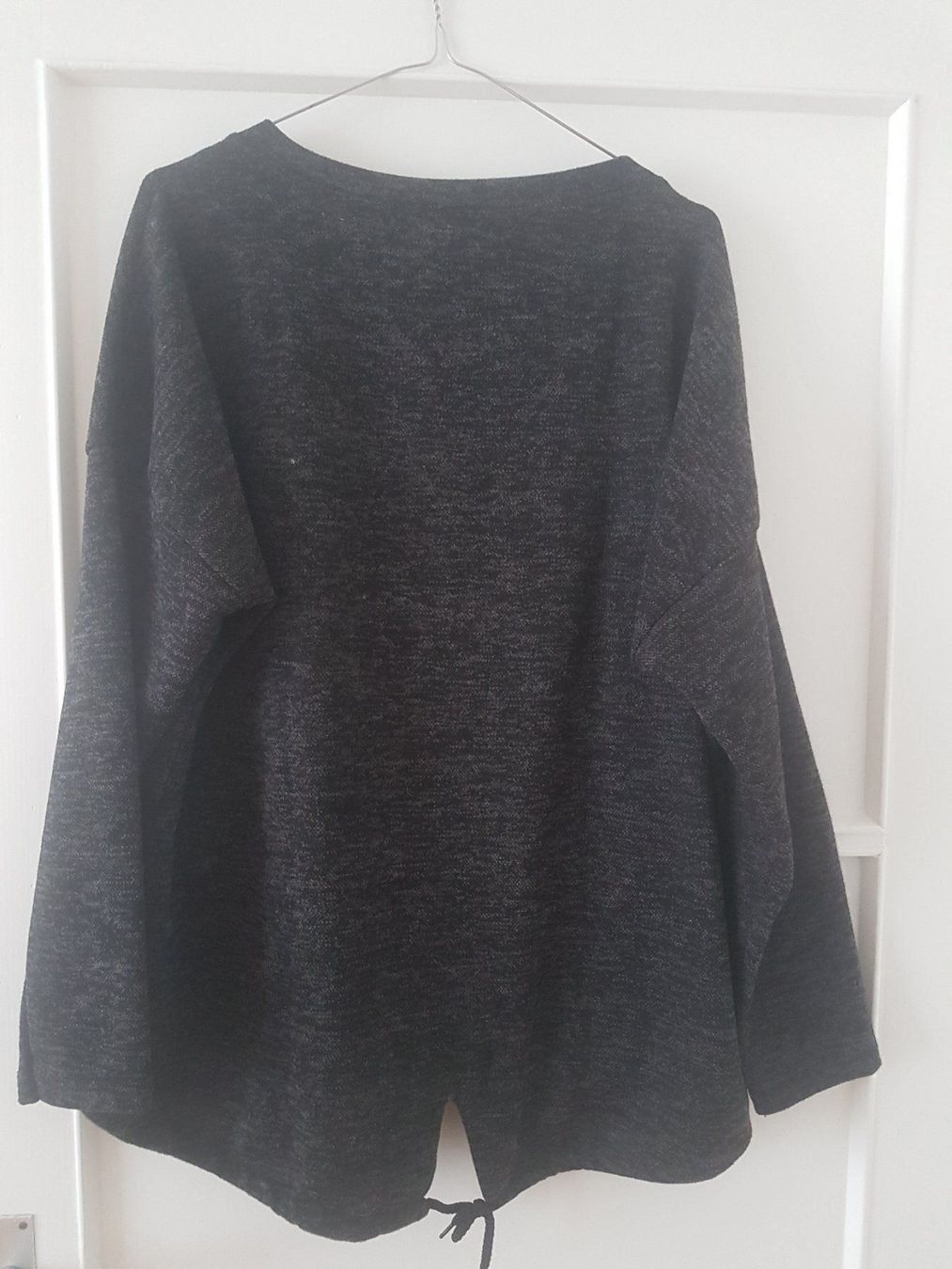 Pulls & Sweat-shirts: Pull femme – Neuf (Voir description) à Lausanne par anta-123 1