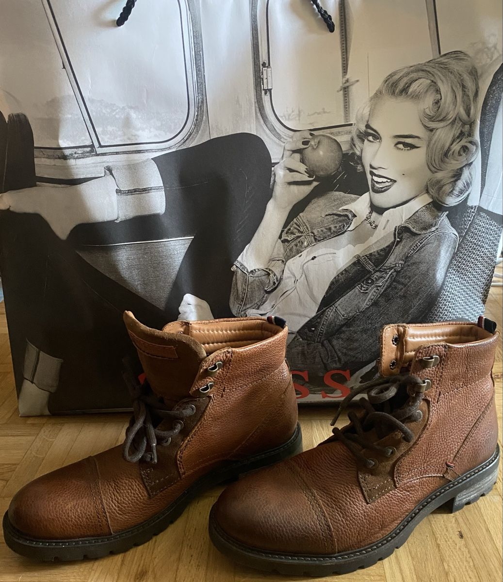 Tommy Hilfiger Scarpe da uomo: Tommy Hilfiger Boots Gr. 40 – Nuovo (secondo la descrizione) da Zürich venduto da alv_pqz2