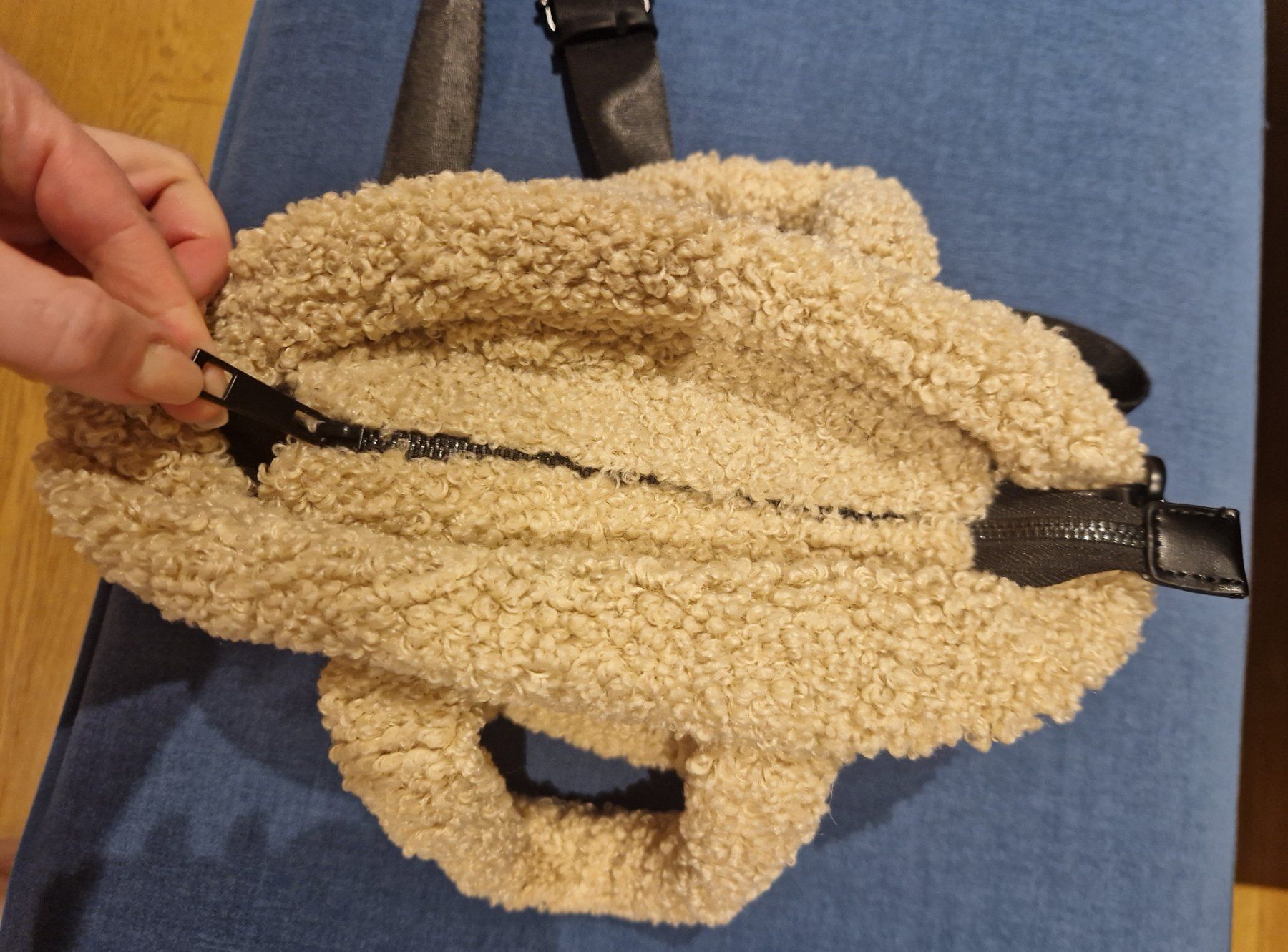 Zara Borse da donna: Zara Tasche Teddy Beige – Usato da Erlinsbach SO venduto da ULIKH 5