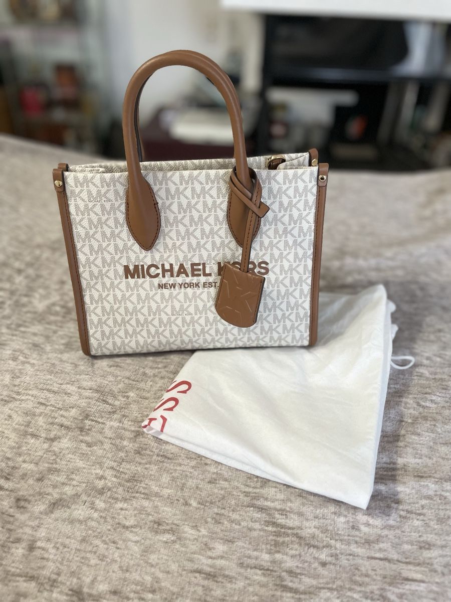 Michael Kors Borse da donna: Michael Kors Handtasche, mit Schulterträger – Nuovo (secondo la descrizione) da Rheineck venduto da cha_p9qy 7