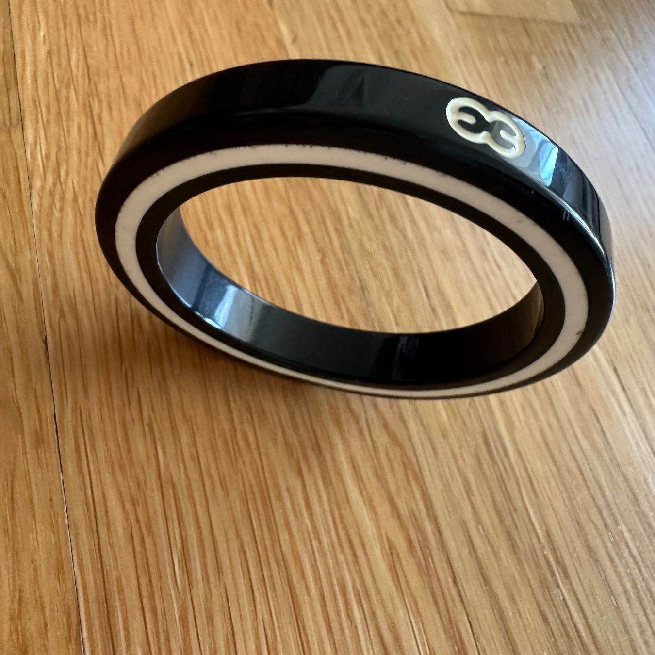 Armbänder & -reifen: Armreif schwarz weiss – Gebraucht aus Rothenburg von wer_g9fd 2