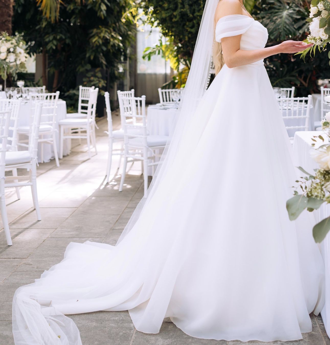 Kleider: Secondhand Brautkleid von Mary's, Grösse 36-38 – Gebraucht aus Brunnen von Herzig-Brautmode