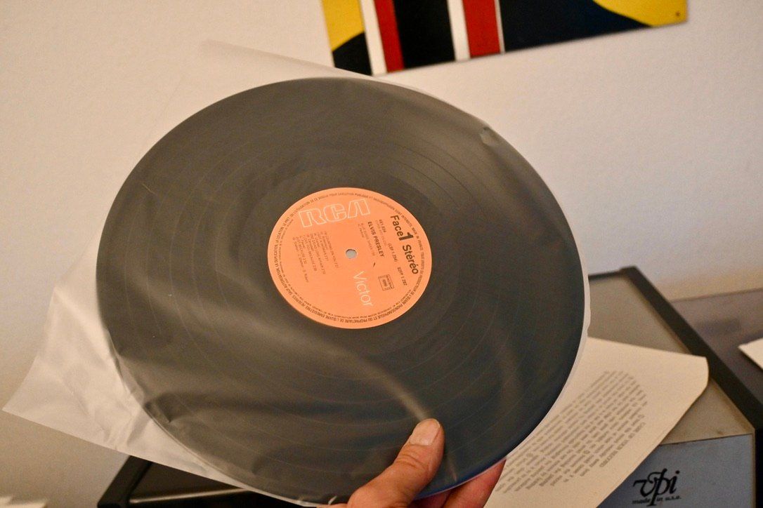Schallplatten: Elvis SAME re-issue france  VG+/VG+ – Gebraucht aus Pfaffhausen von mono_rec 2