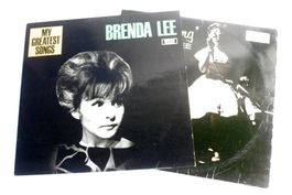 2x BRENDA LEE, Vinyl LPs aus der Zeit, VG-/G+