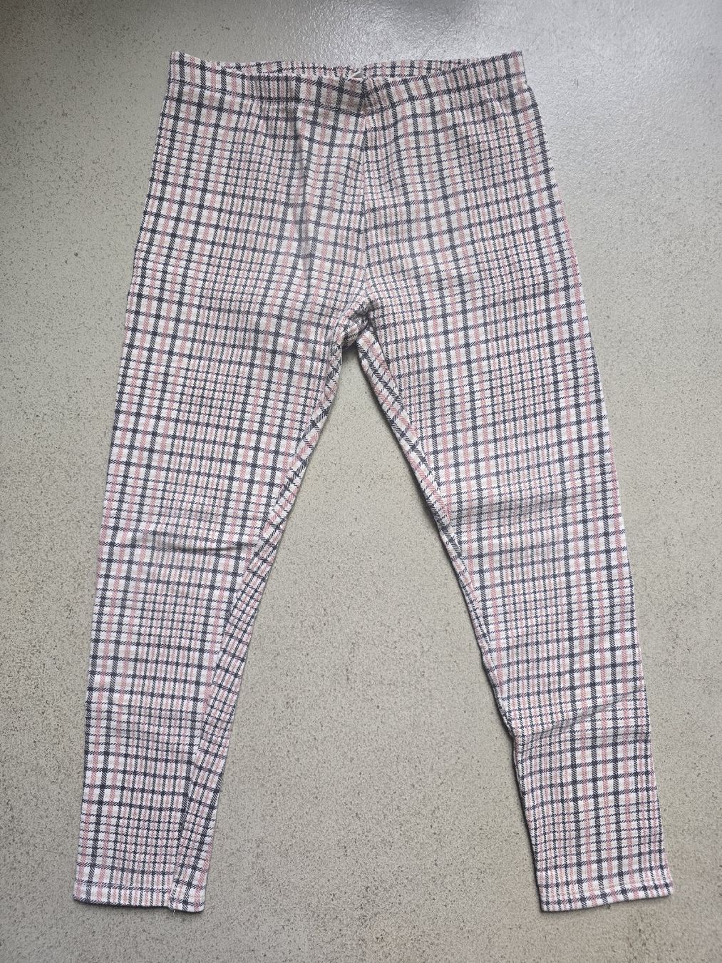 C&A Calze & Collant: C&A Mädchen Leggings Gr. 122cm Karomuster – Usato da Zürich venduto da Jackiieee88