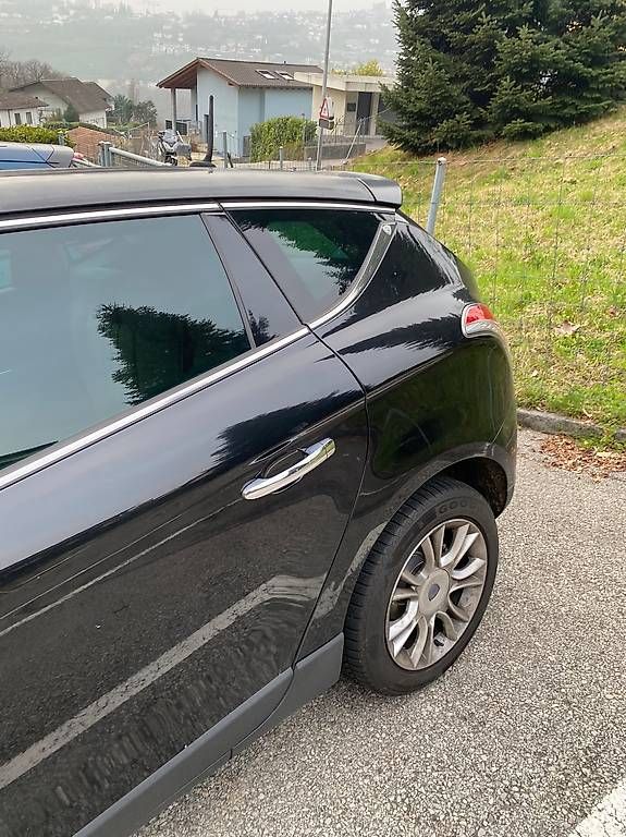 Autos: Lancia delta collaudata  – D'occasion à Lugano par ric_g5qh 4