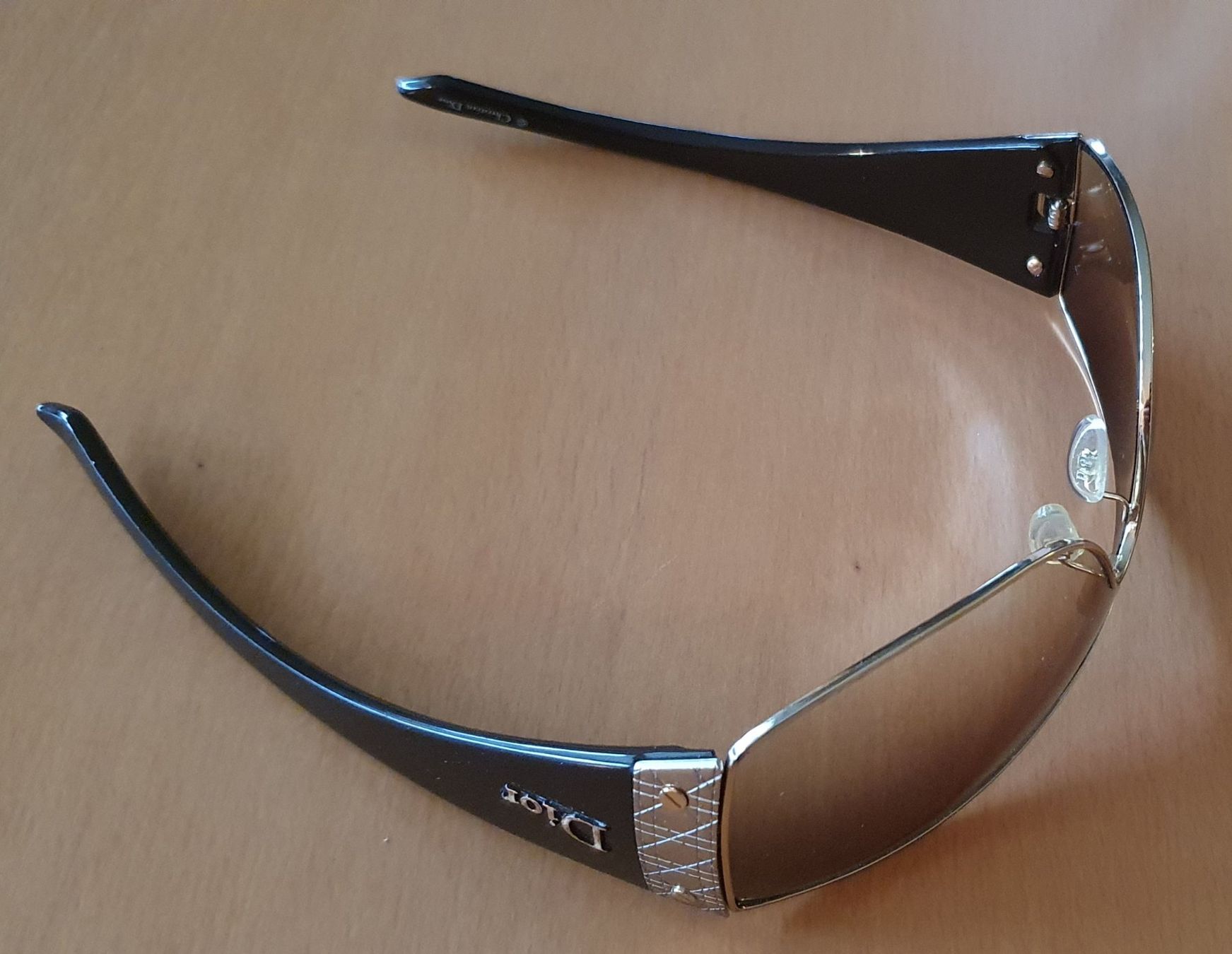 Dior Occhiali & Lenti: CHRISTIAN DIOR Sonnenbrille – Usato da Kreuzlingen venduto da Rschweiz1 2