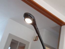 Flexible LED-Klemmleuchte / Arbeitslampe – Schwarz