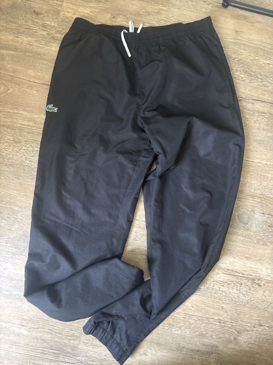 Pantaloni: Lacoste Hose Grösse M – Usato da Wimmis venduto da 37_K