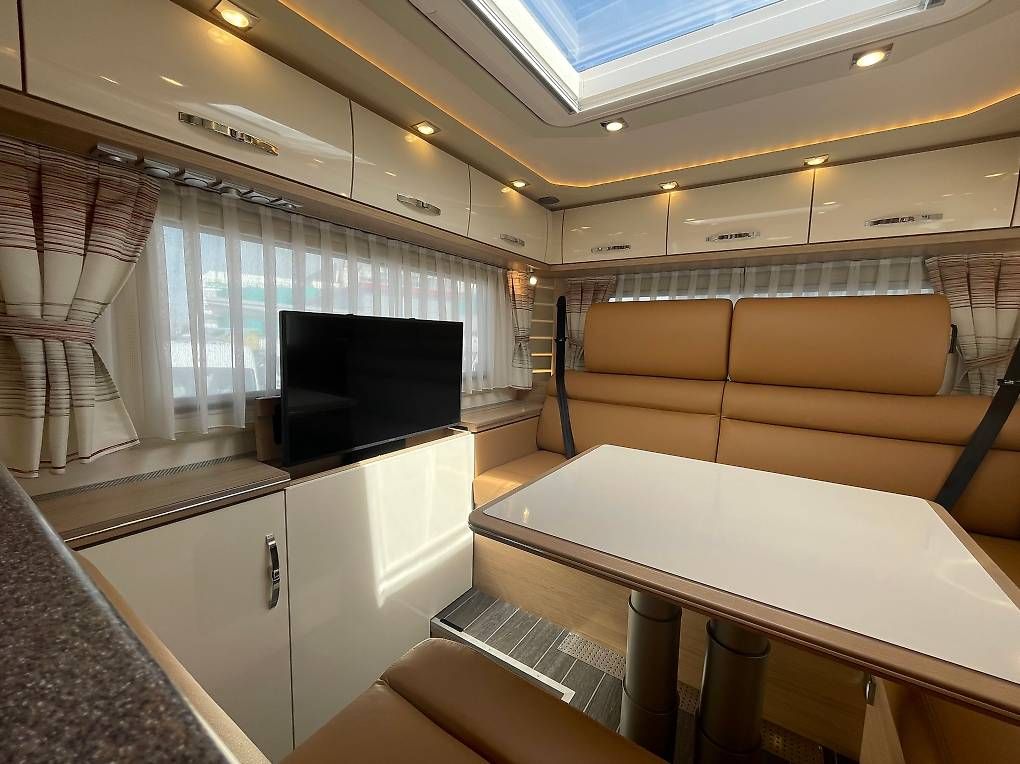 Camping Fahrzeuge: Phoenix MaXi-Alkoven Iveco Daily 7900 QRSL – Gebraucht aus Langenthal von Reisemobil01 6