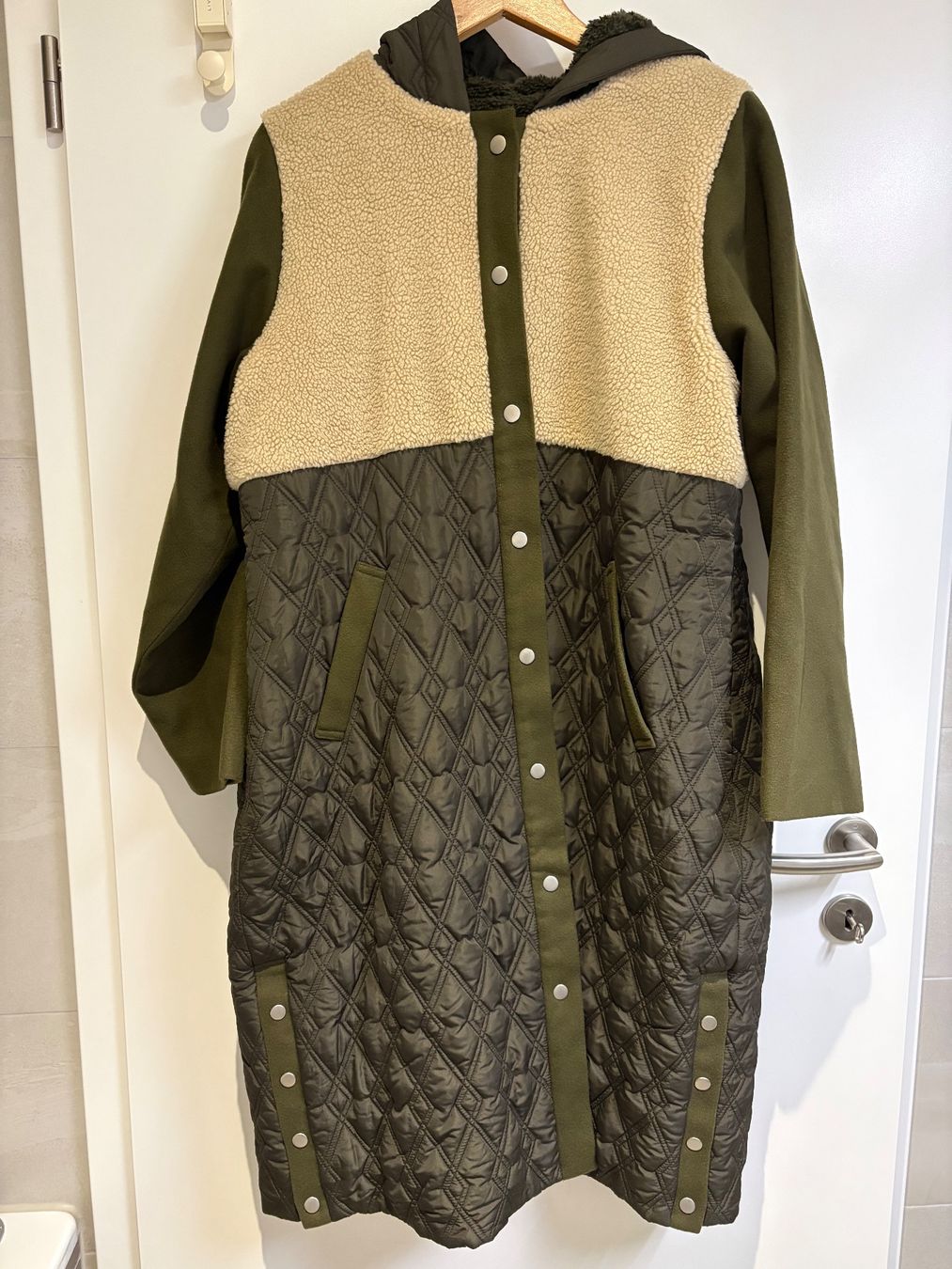 Jacken: Veste taille L de Japon – Gebraucht aus Monts-de-Corsier von mon_rp2m