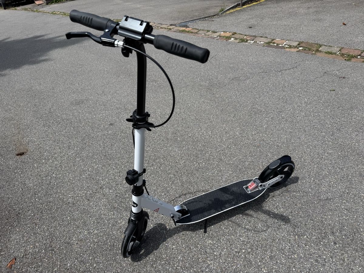 Kickboard: Microscooter – Usato da Männedorf venduto da m.lutz