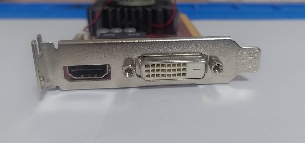 PC: R7 240 von Asus – Usato da Arbon venduto da chez-calibra 1