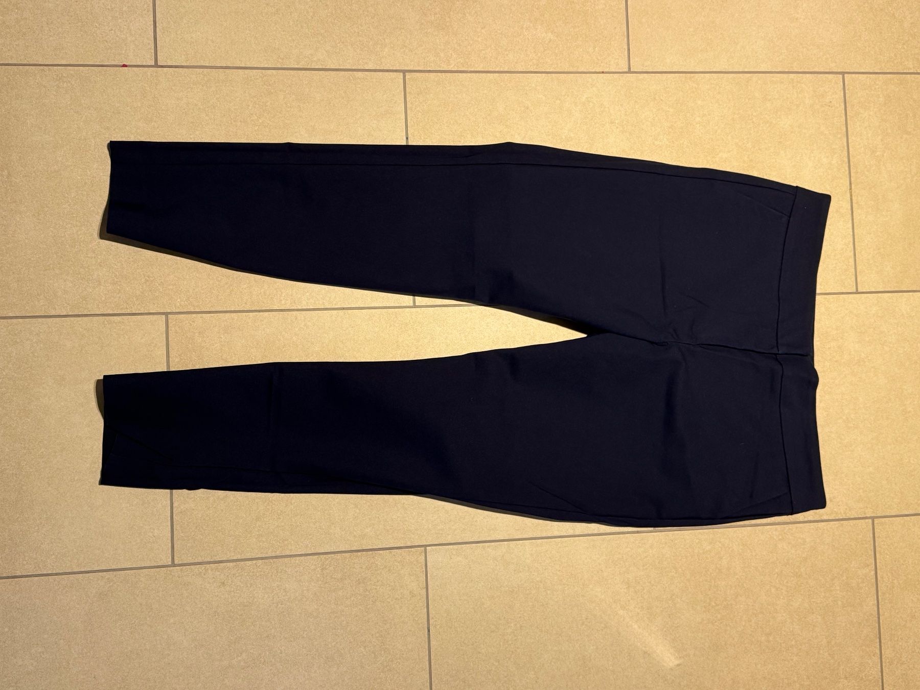 H&M Pantaloni: Pantalon / Hose - 42 – Usato da Belmont-Lausanne venduto da Michelle_Srdr_ 3