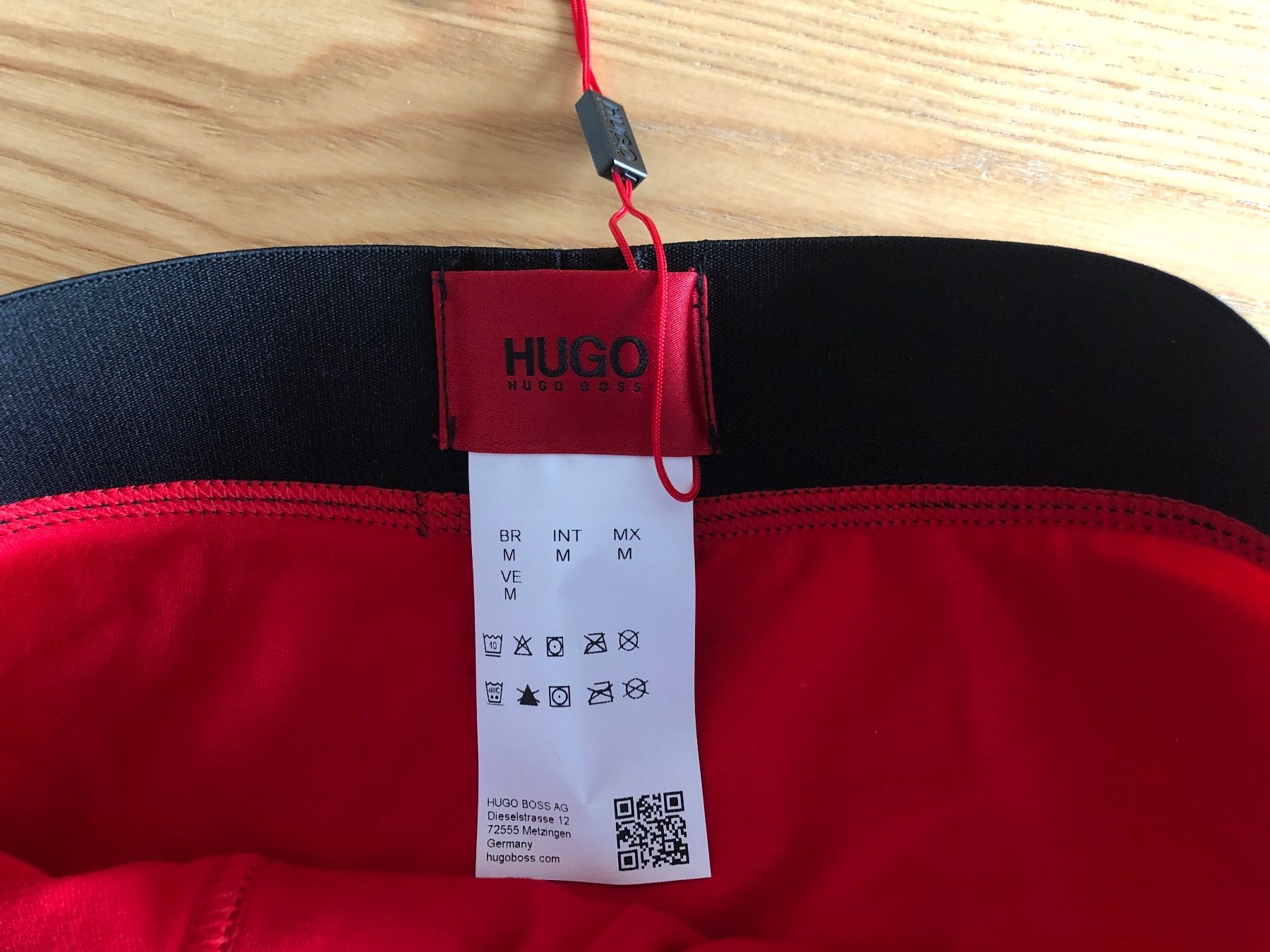 Hugo Boss Unterwäsche: 2 Nuovi boxer Hugo Boss mis.M – Neu (gemäss Beschreibung) aus Davesco-Soragno von dvf_7h6d 4