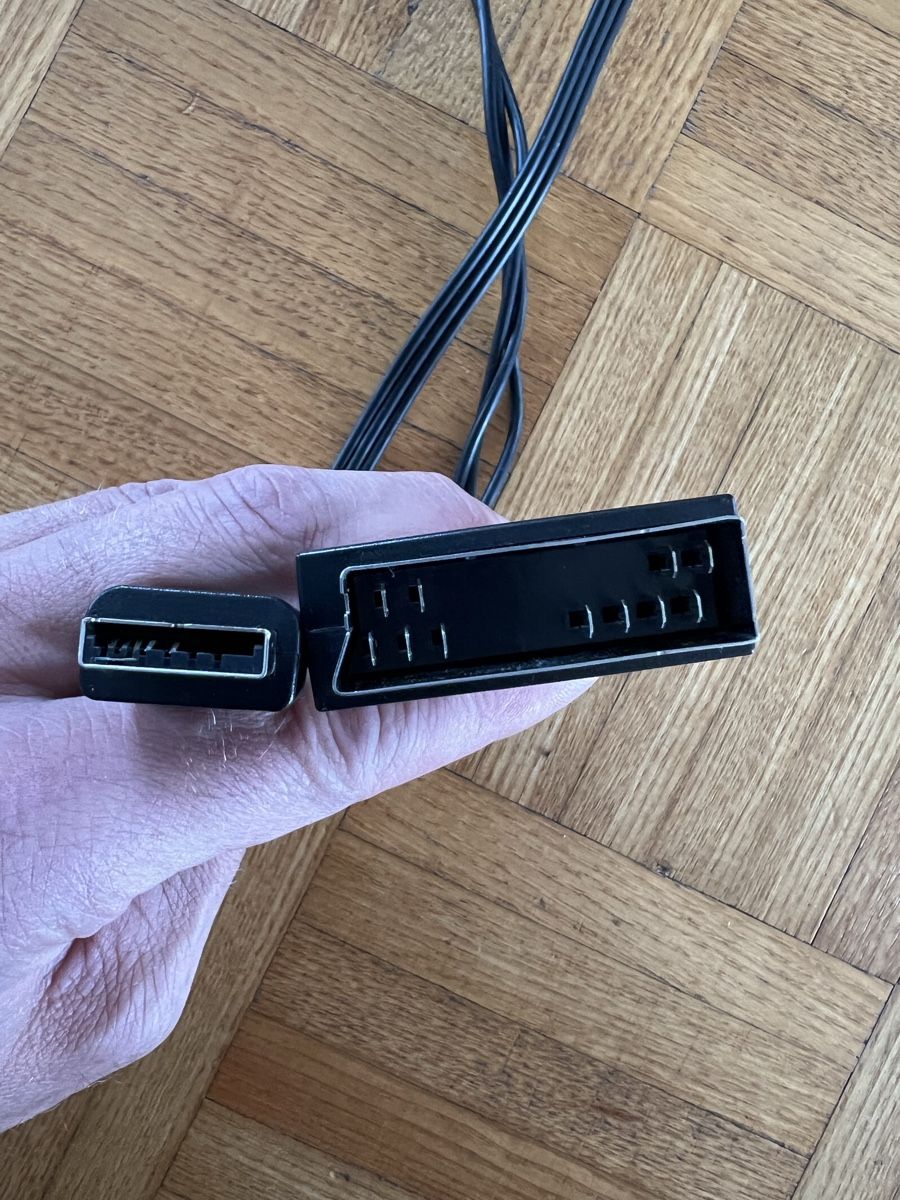 Sony Cavi: Playstation SCART Kabel mit Adapter – Usato da Winznau venduto da Mgubler 3