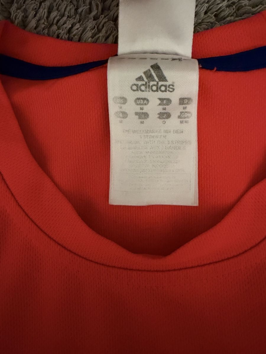 Canottiere & Pantaloni: Adidas Laufshirt Gr. M  – Usato da Lauerz venduto da Kris1996 2