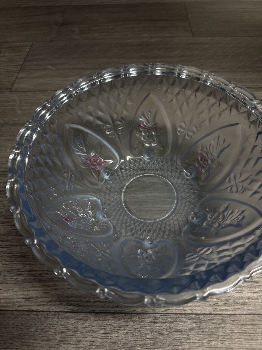 Ciotole: Blaue Glasschale mit Rosenmuster – Usato da Elsau venduto da shoppa2 1