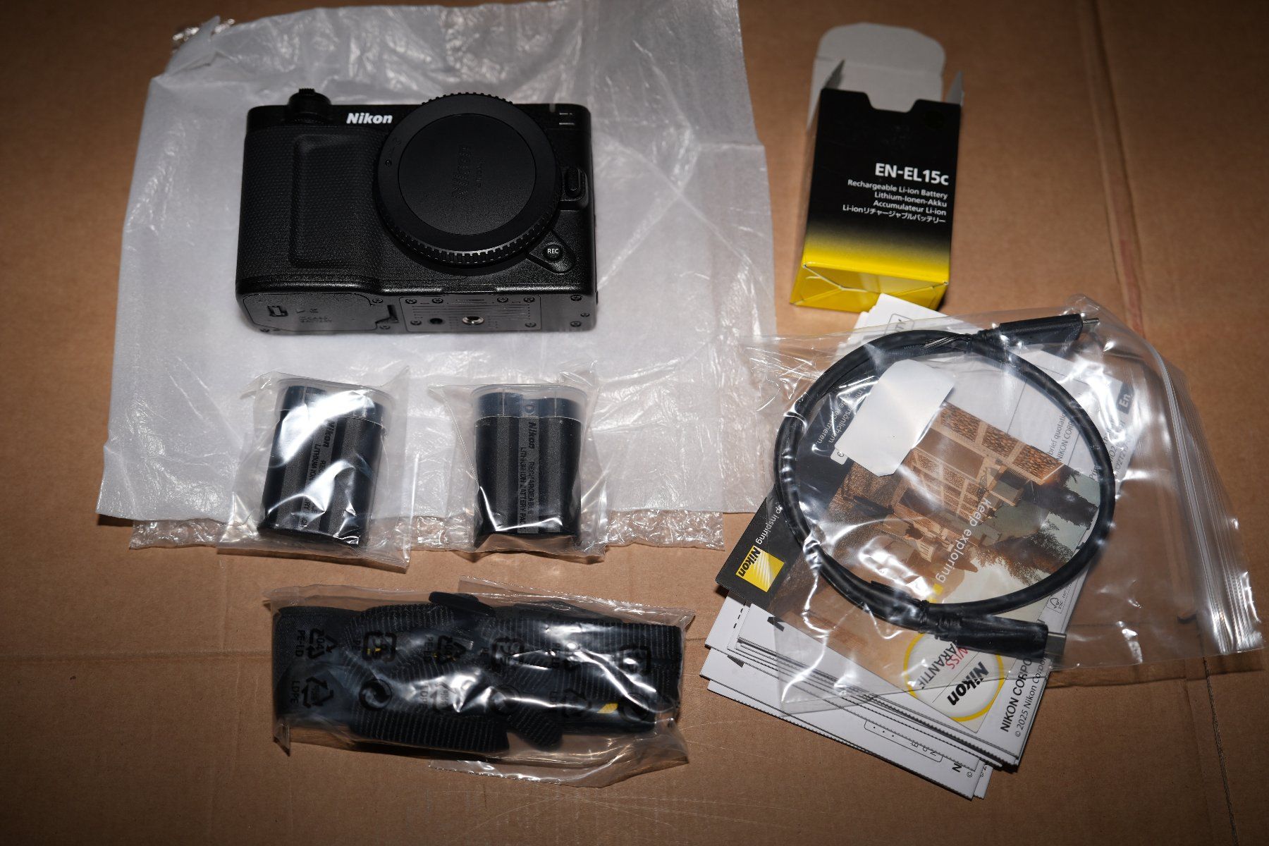 Nikon Fotocamera: Nikon ZR Body – Nuovo (secondo la descrizione) da Zürich venduto da Verkaufen-Schweiz 1