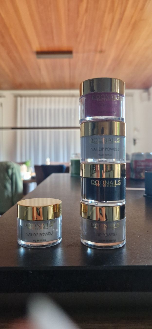 Doonails Smalto per unghie: Doonails Dopping-Puder – Usato da Auenstein venduto da Anzgii
