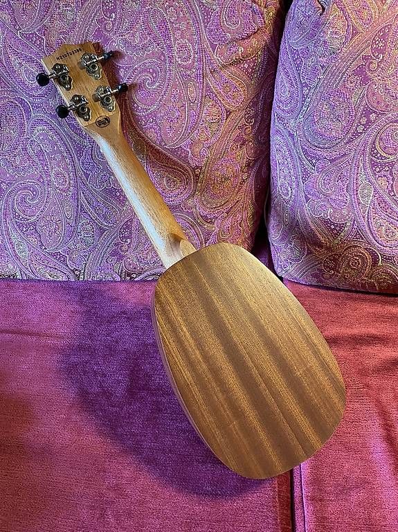 Strumenti musicali: UKULELE Sopran Flight  – Usato da Wattenwil venduto da Palmeli 1