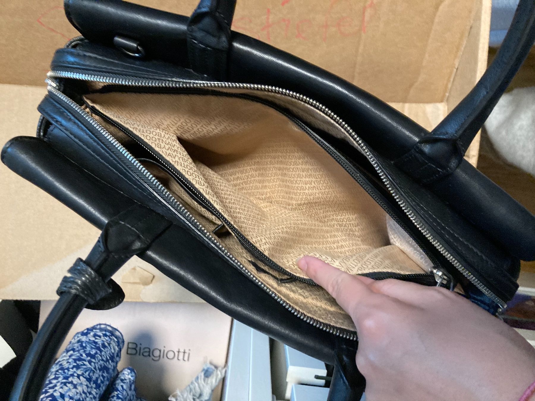 Sacs femmes: Handtasche von Navyboot – Neuf (Voir description) à Uster par Kalici1 7