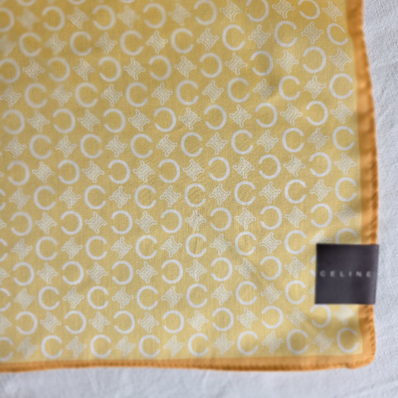 Celine Borse da donna: CELINE Geschenkset mit Tuch & Tasche Neu in Box – Nuovo e nell'imballaggio originale da Zürich venduto da LIMAR 3