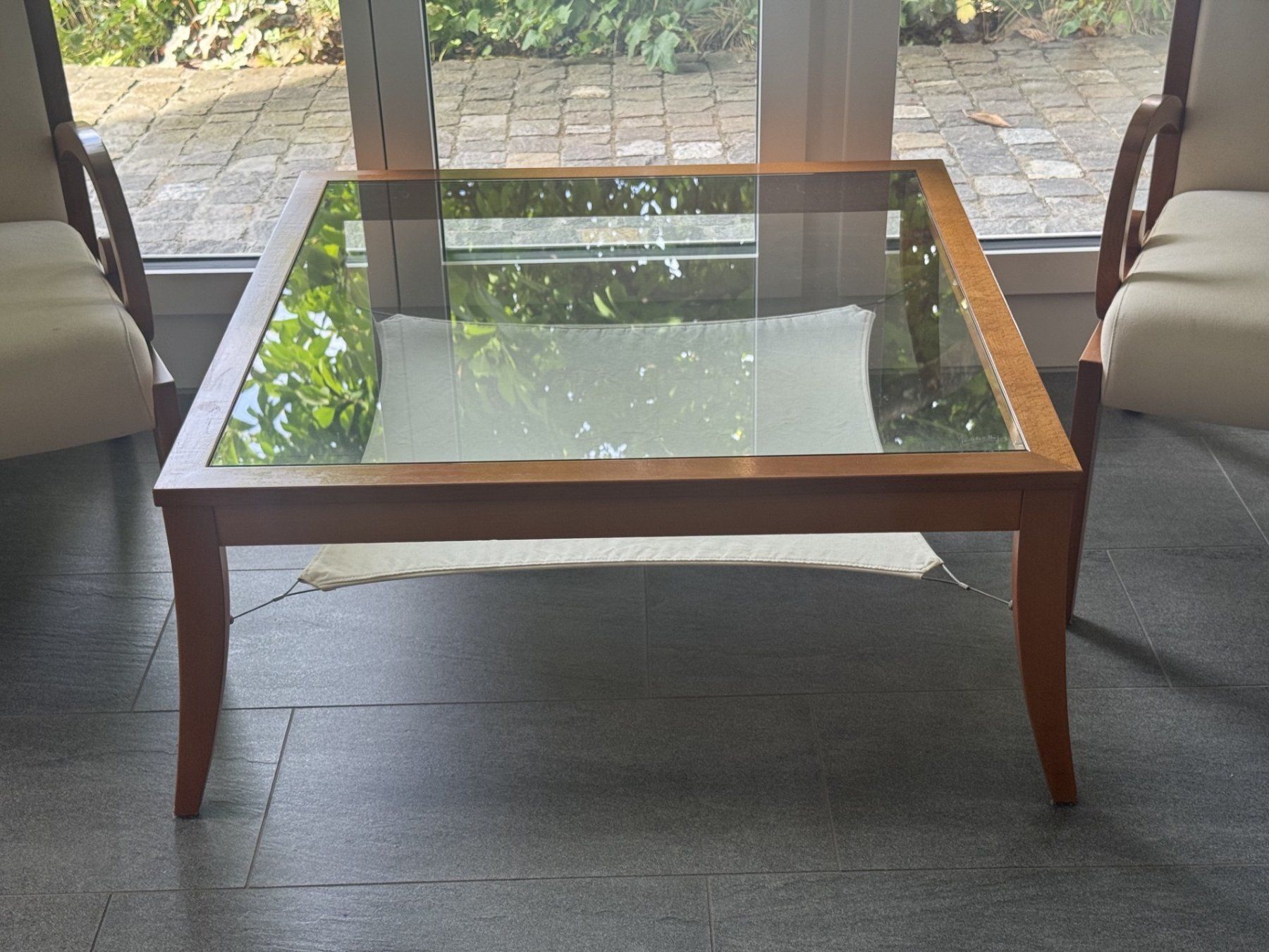 Ligne Roset Tische: Couchtisch - Coffee Table - Design J.-Ch. de Castelbajac – Gebraucht aus Bäch von elv_c7yy 2