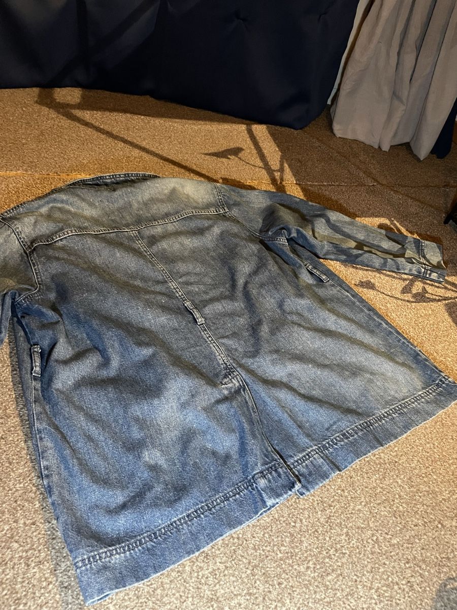 Jacken: Veste en jean – Gebraucht aus St-Légier-Chiésaz von Athenae 5