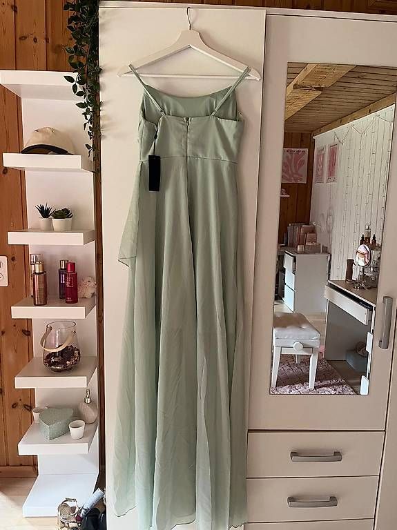 Kleider: Abendkleid Salbeigrün NEU – Neu und originalverpackt aus Davos Glaris von tmf_2fmh 1